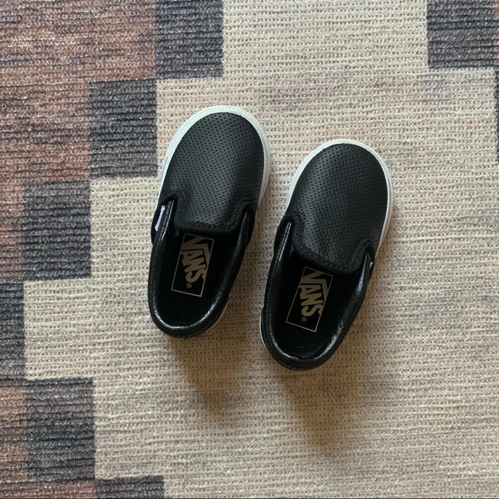 BABY TODDLER LEATHER PERFORATED SLIP ON VANS